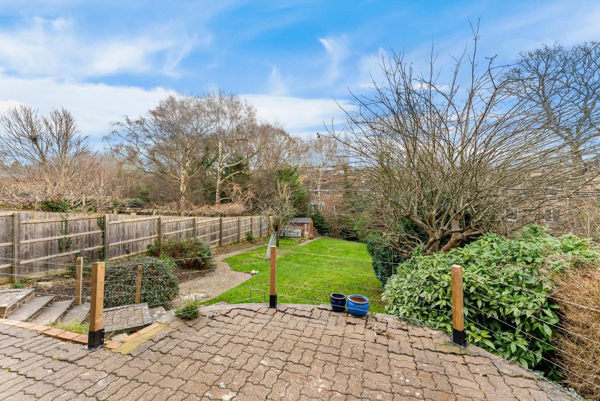 Elegant Retreat In Cheltenham - Garden & Parking Included Esterno foto