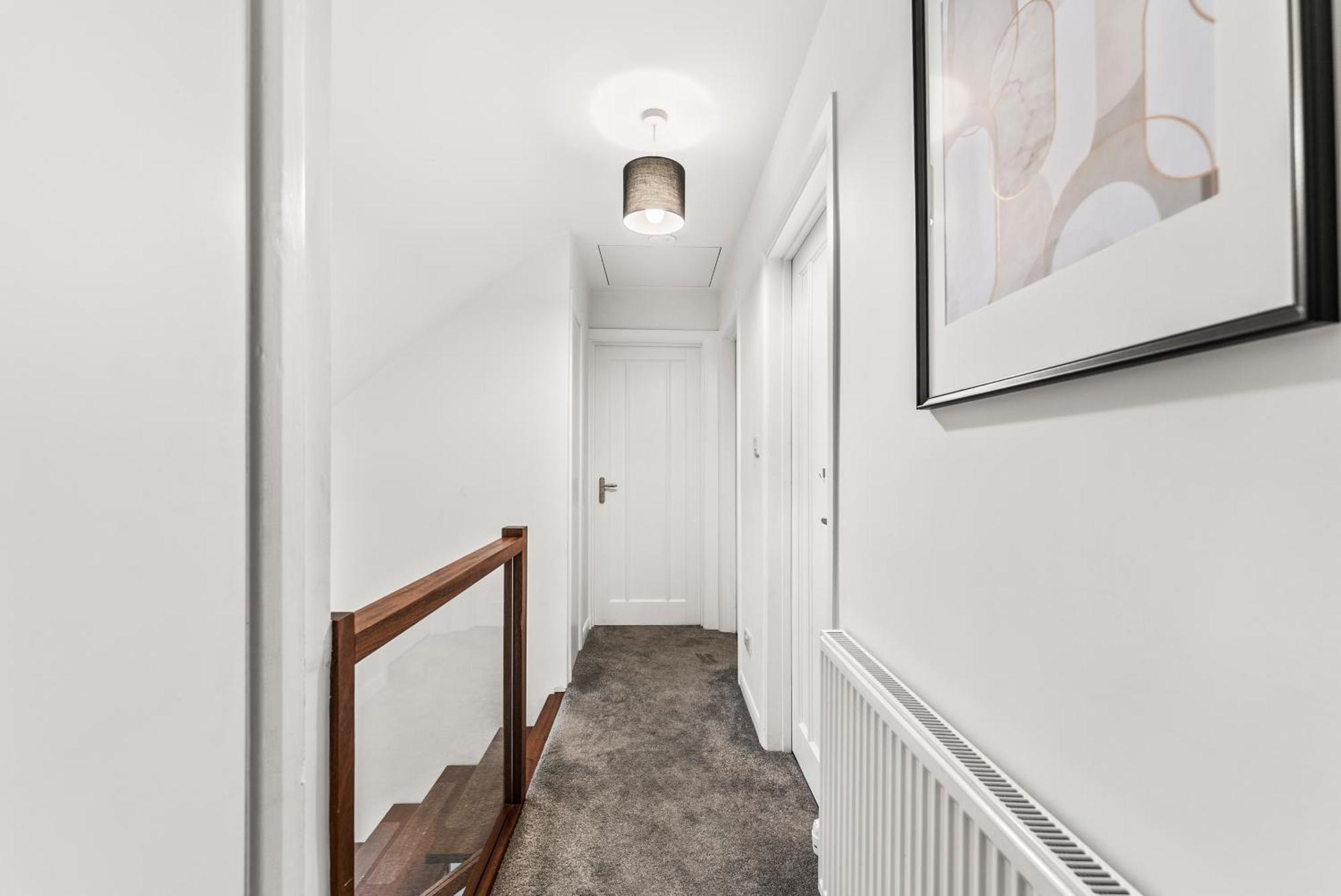 Elegant Retreat In Cheltenham - Garden & Parking Included Esterno foto